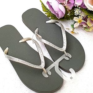 Aeropostale Flip Flops